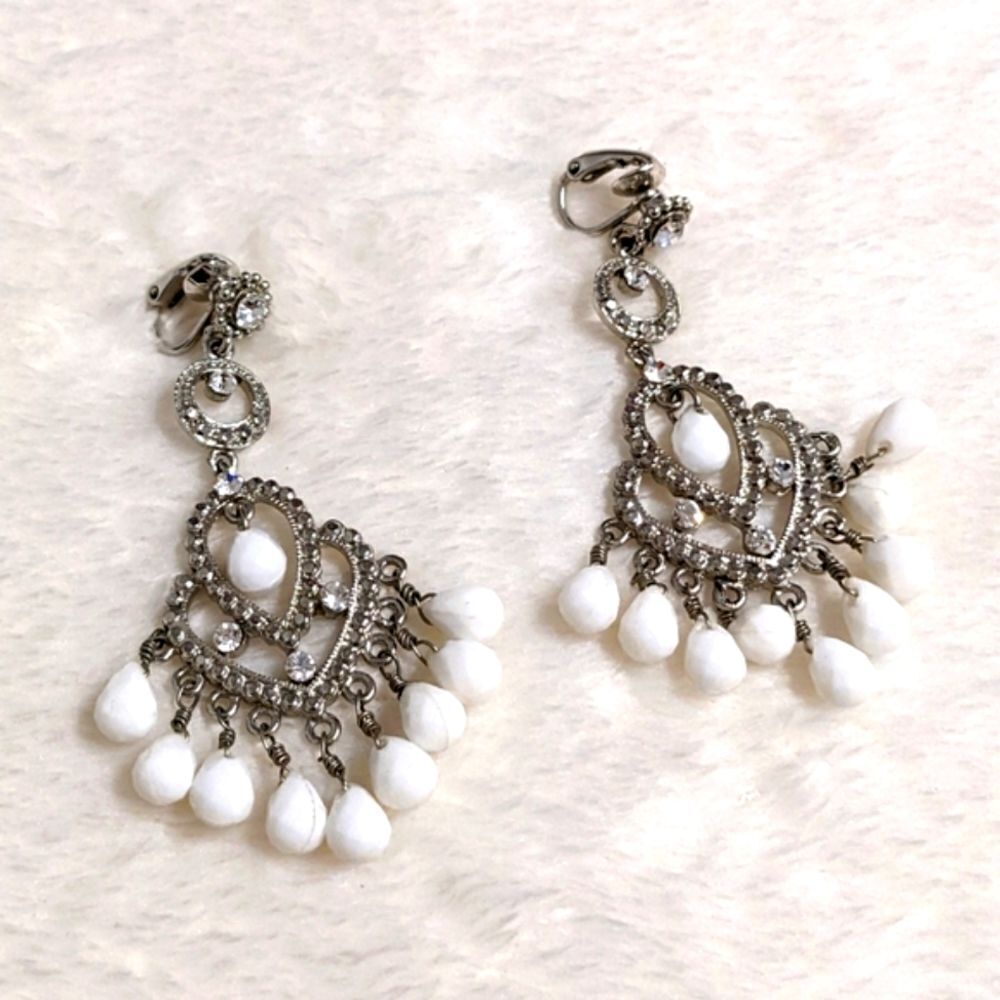 Vintage Rhinestone & White Acrylic Bead Chandelier Clip Earrings - Picture 2 of 7